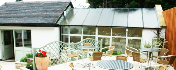 SPACIOUS OUTSIDE SEATING